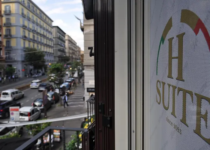 Hsuite Napoli